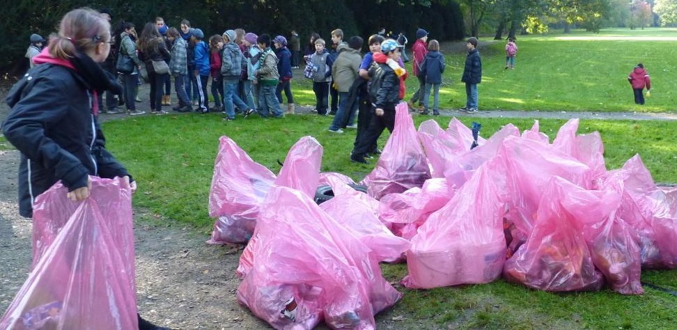 Aktion Mülheim räumt auf