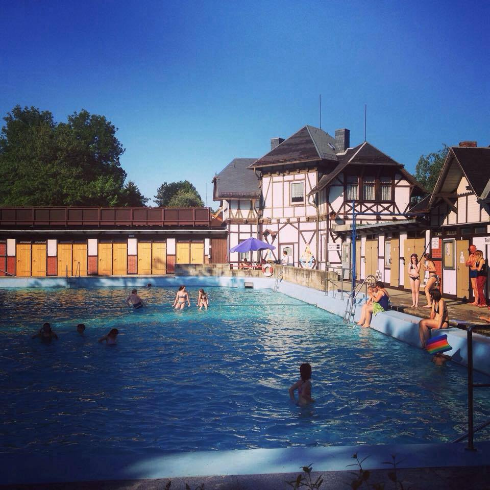Dreier Cleanup! um das Dreibrunnenbad in Erfurt (Thüringen)