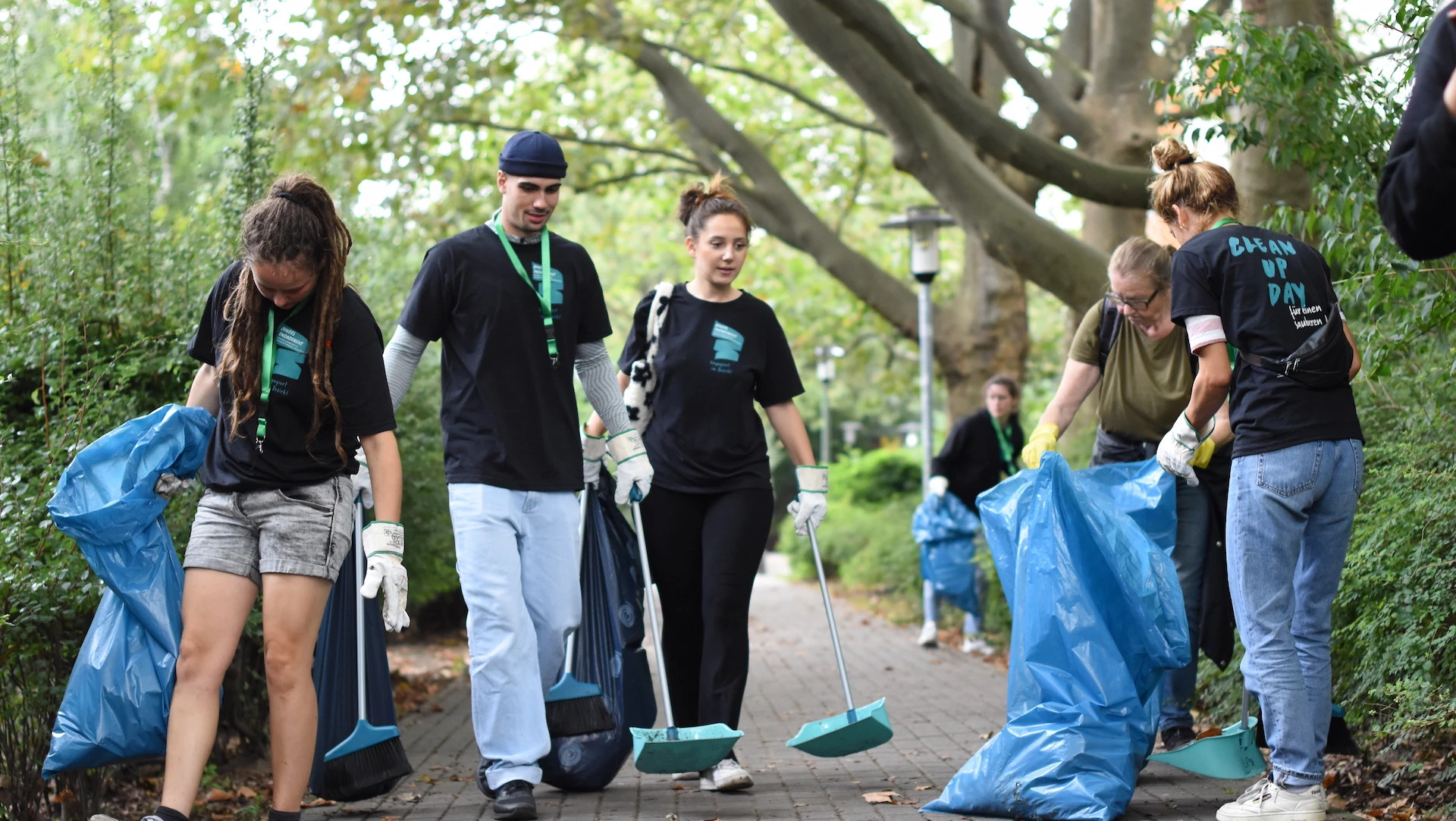 clean up Charlottenburg-Wilmersdorf (Berlin)