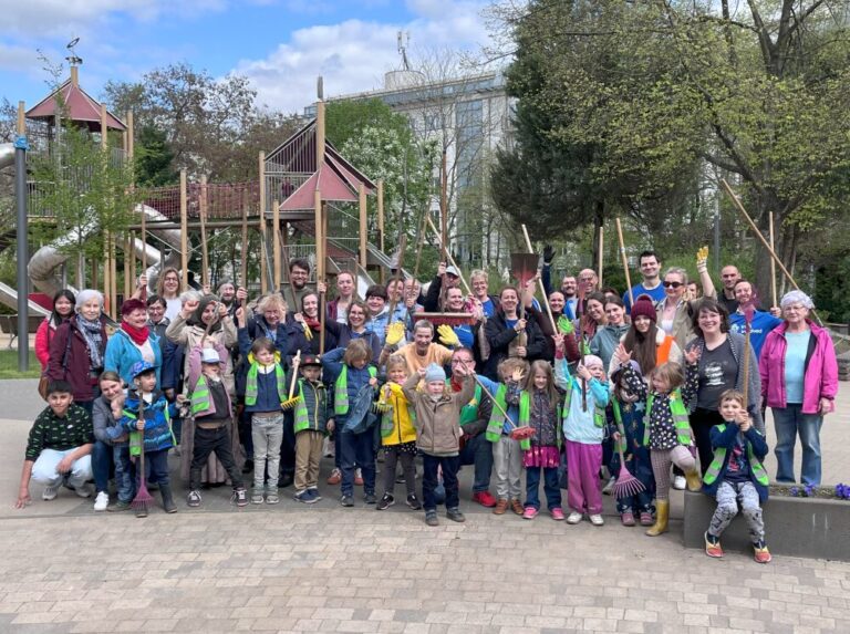 2024 04 10 putzaktion hegelspielplatz (foto fwa) (50)