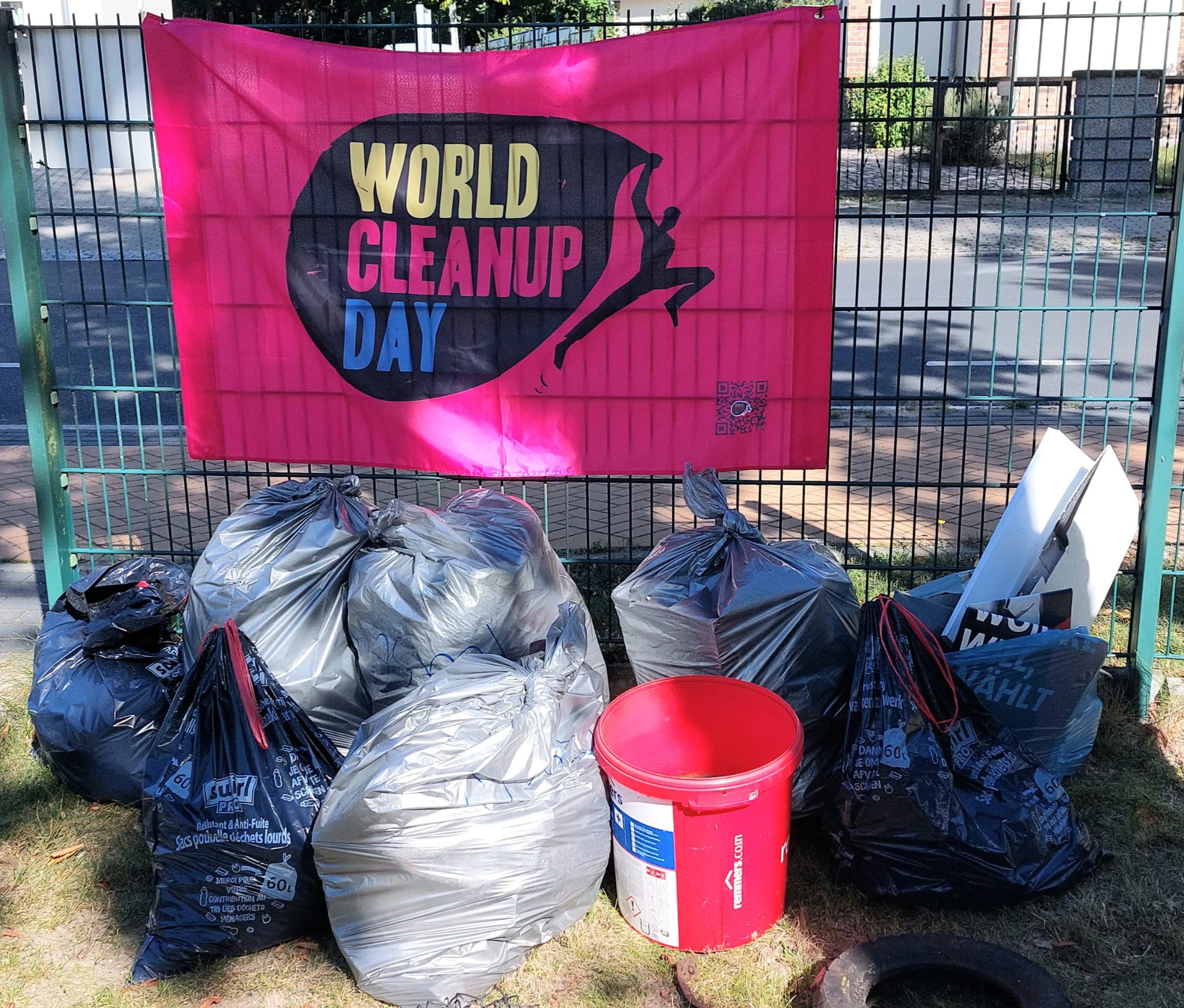Konfetti statt Kippen - Clean Up Hohen Neuendorf (BB)